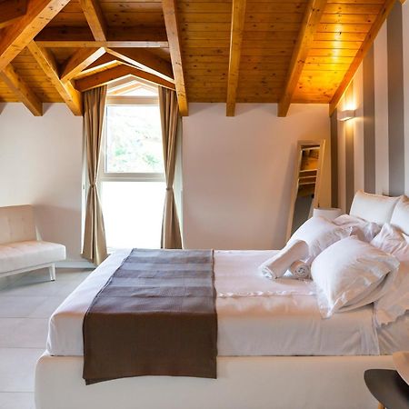 フェルノ Casa Ananda Bed & Breakfast エクステリア 写真
