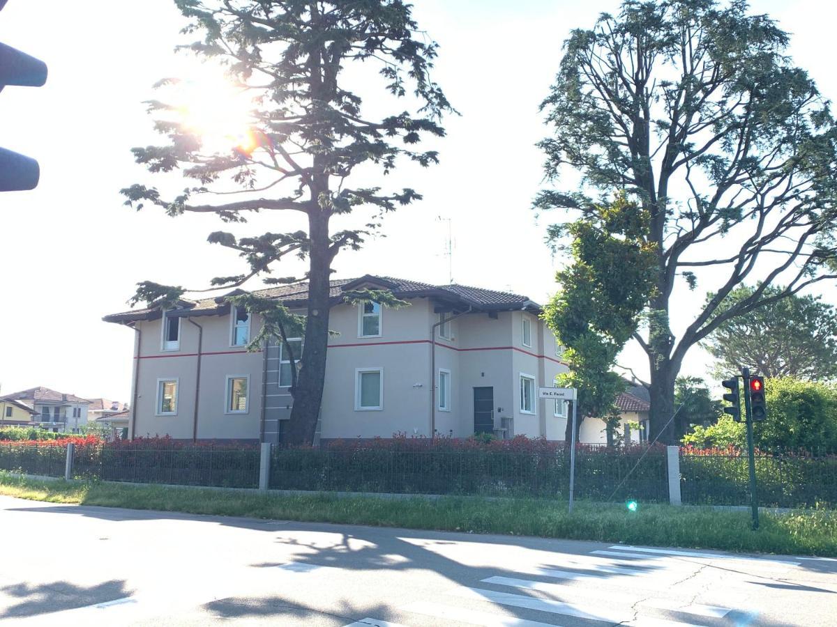 フェルノ Casa Ananda Bed & Breakfast エクステリア 写真
