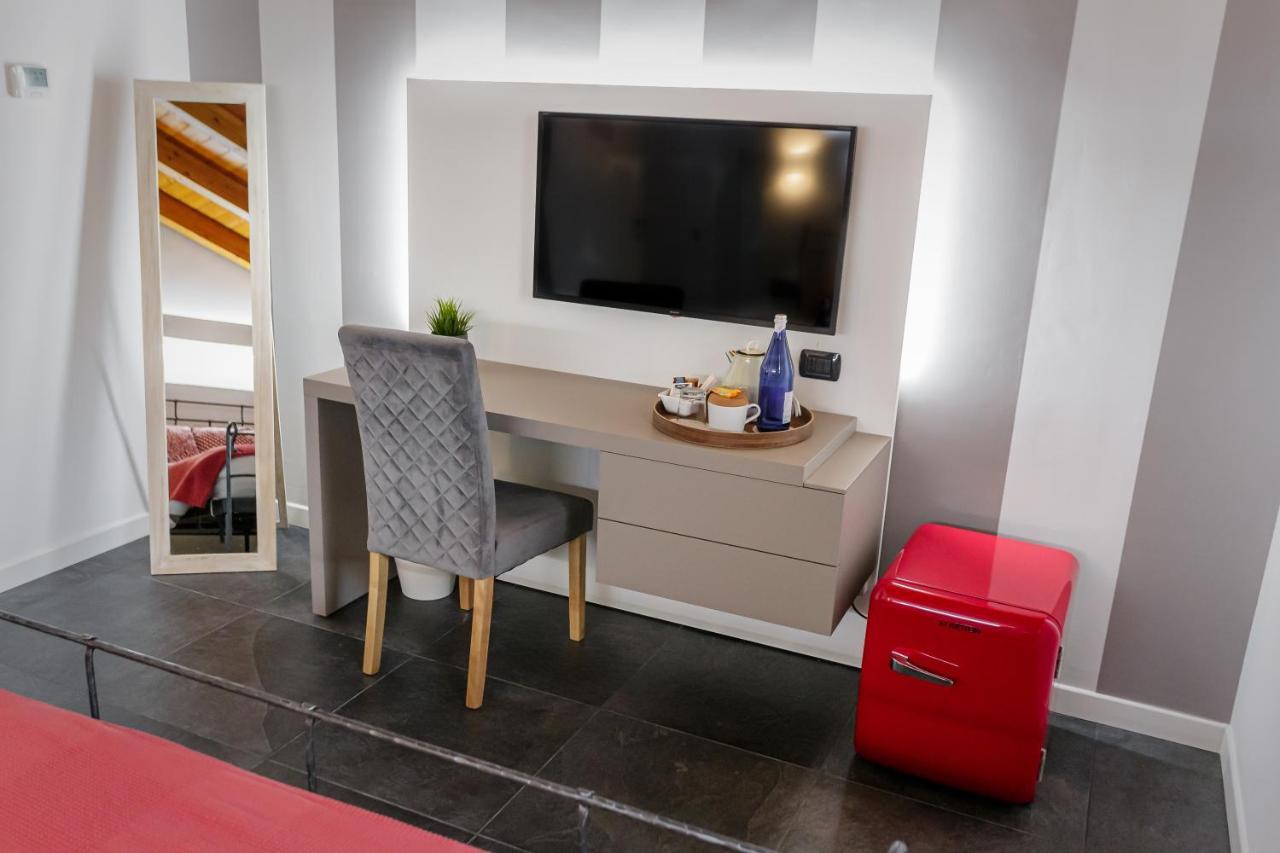 フェルノ Casa Ananda Bed & Breakfast エクステリア 写真