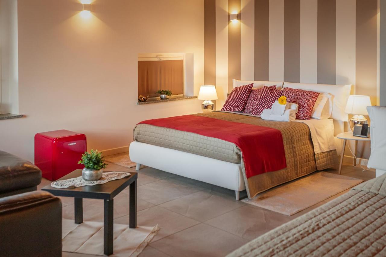 フェルノ Casa Ananda Bed & Breakfast エクステリア 写真