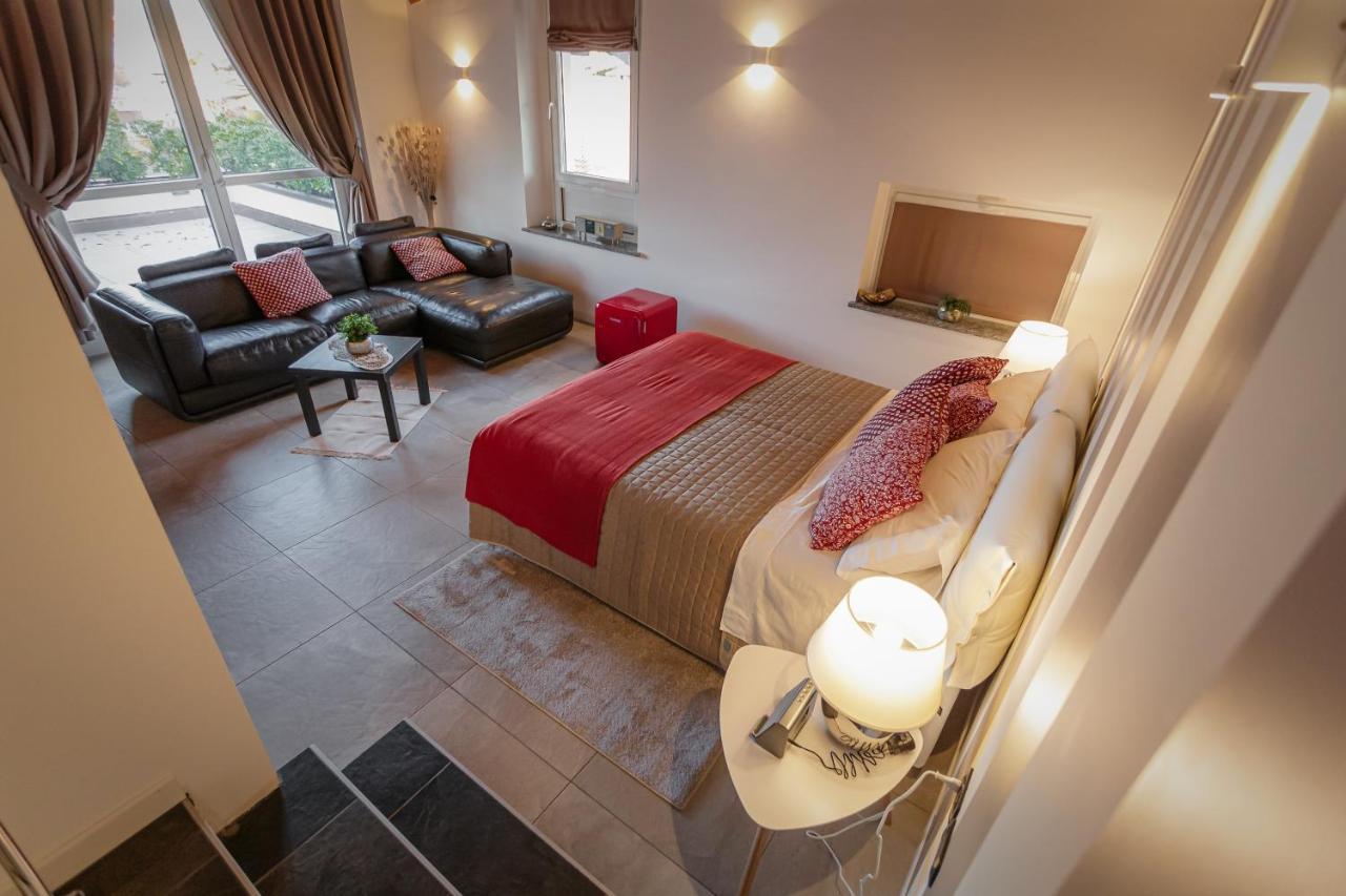 フェルノ Casa Ananda Bed & Breakfast エクステリア 写真