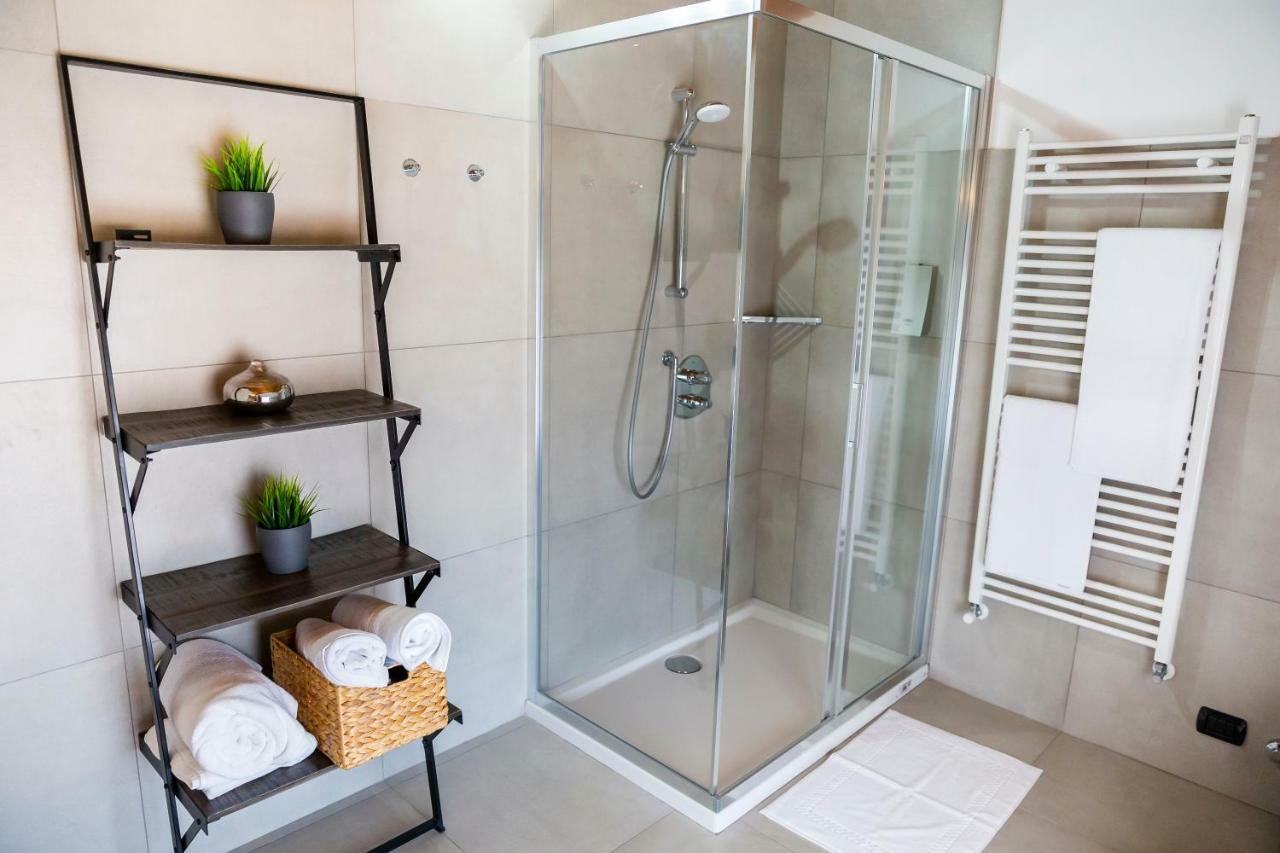 フェルノ Casa Ananda Bed & Breakfast エクステリア 写真