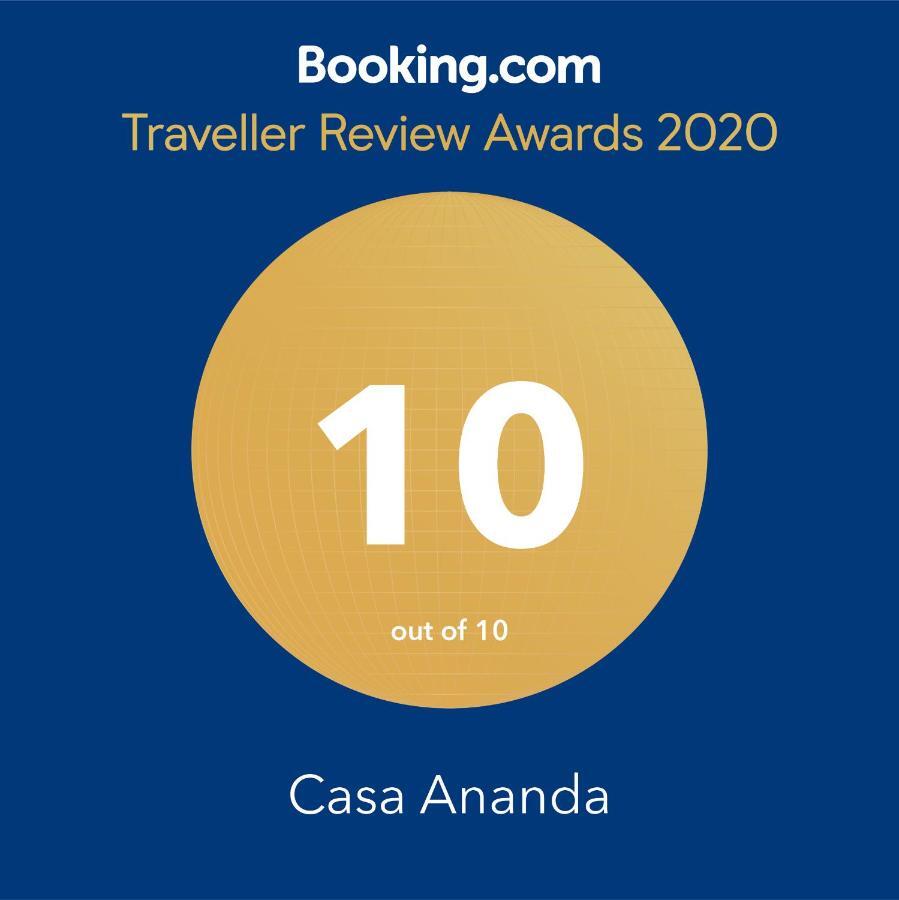 フェルノ Casa Ananda Bed & Breakfast エクステリア 写真