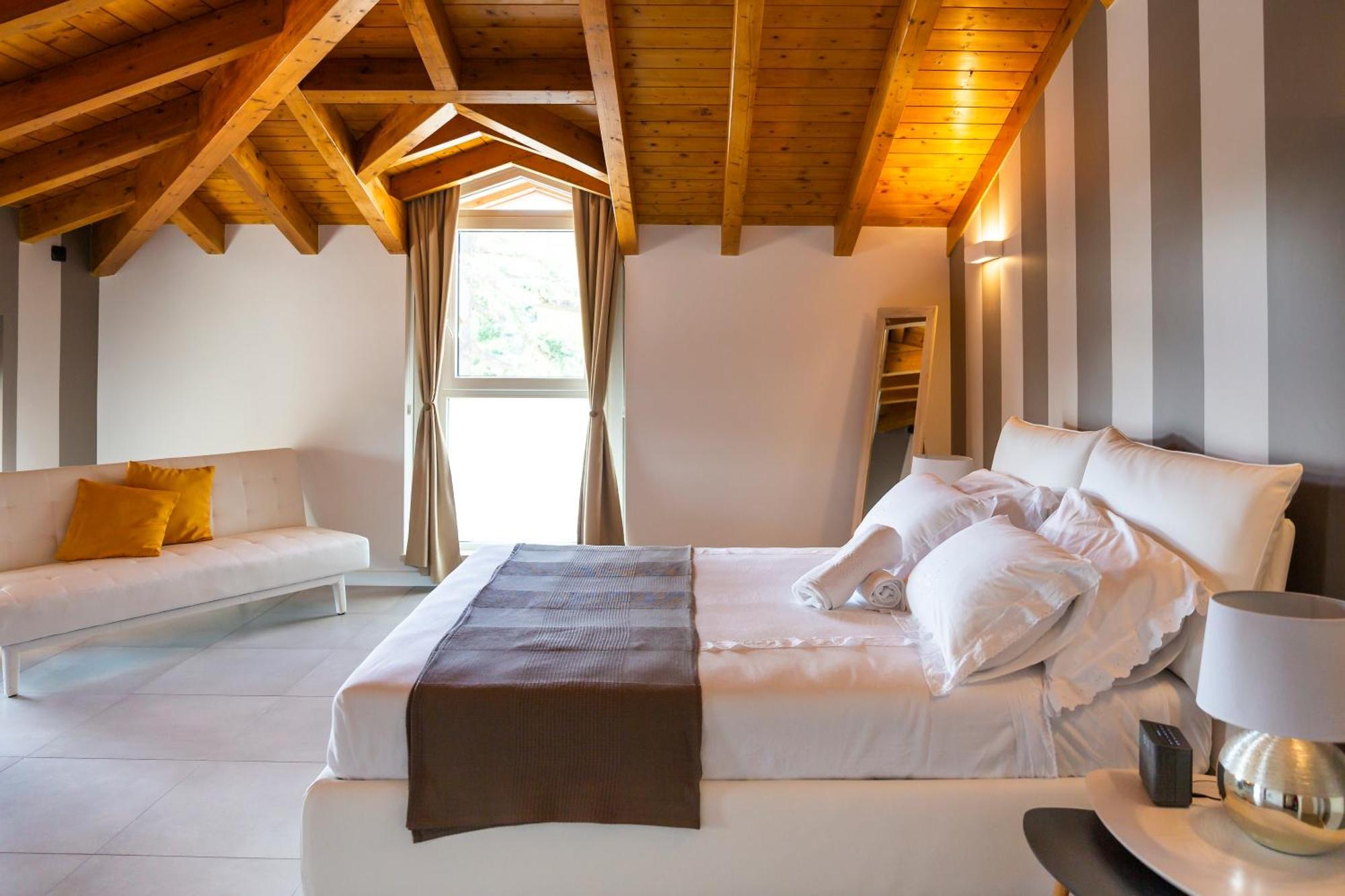 フェルノ Casa Ananda Bed & Breakfast エクステリア 写真